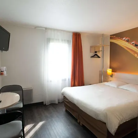 Hotel Brit Essentiel De