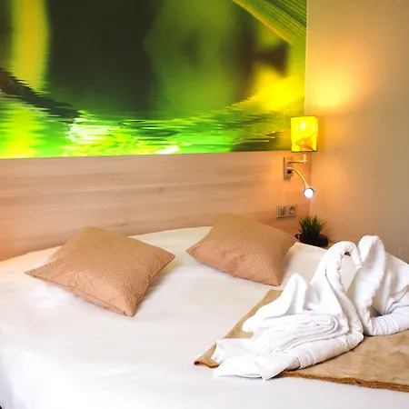 Hotel Brit Essentiel De Granville