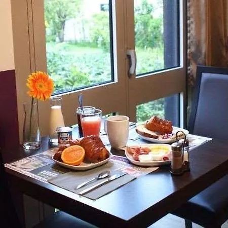 Brit Essentiel De 2* Granville