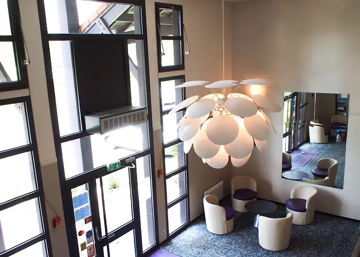 Brit Essentiel De 2* גראנוויל