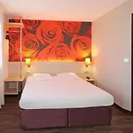Brit Essentiel De Hotell 2*