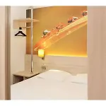 Hotell Brit Essentiel De