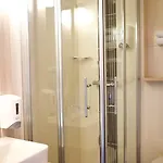 Brit Essentiel De Hotell
