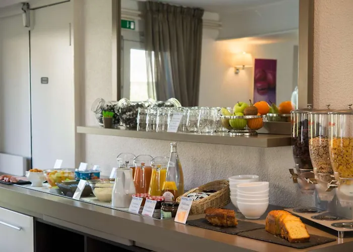 Brit Essentiel De Hotel Granville