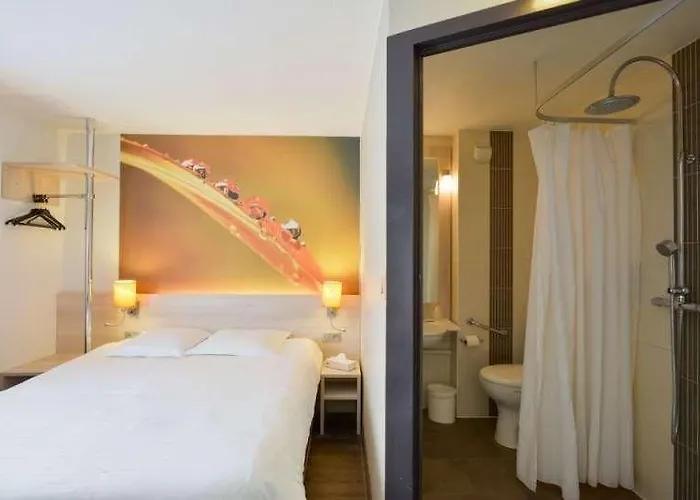 Hotel Brit Essentiel De 2*