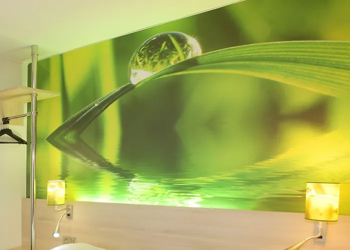 Hotel Brit Essentiel De