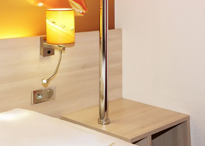 Hotel Brit Essentiel De Granville