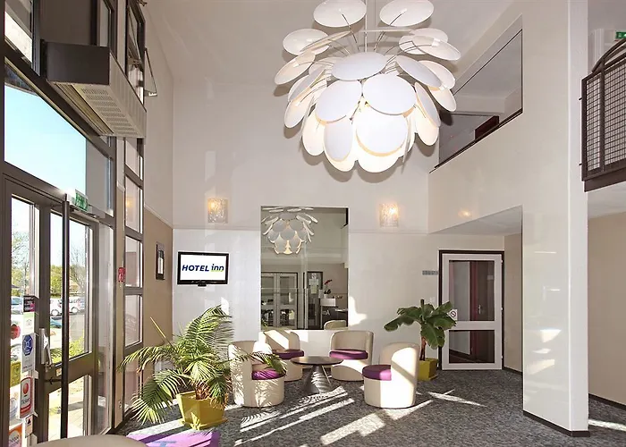 Hotel Brit Essentiel De 2*