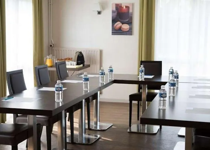 Brit Essentiel De Hotel 2*