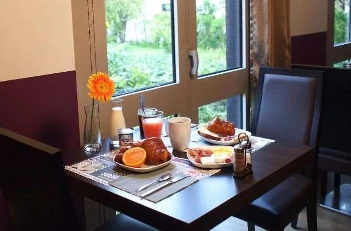 Brit Essentiel De 2* Granville